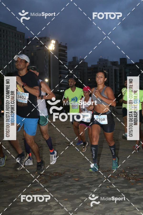 Buy your photos of the eventJovem Pan Night Run 2018 on Fotop