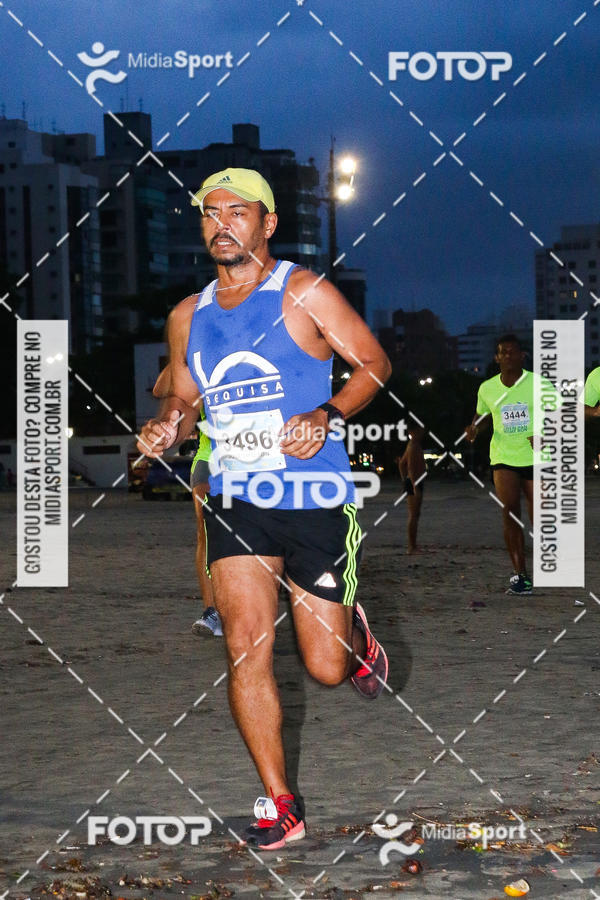 Buy your photos of the eventJovem Pan Night Run 2018 on Fotop