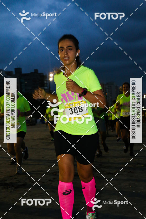 Buy your photos of the eventJovem Pan Night Run 2018 on Fotop