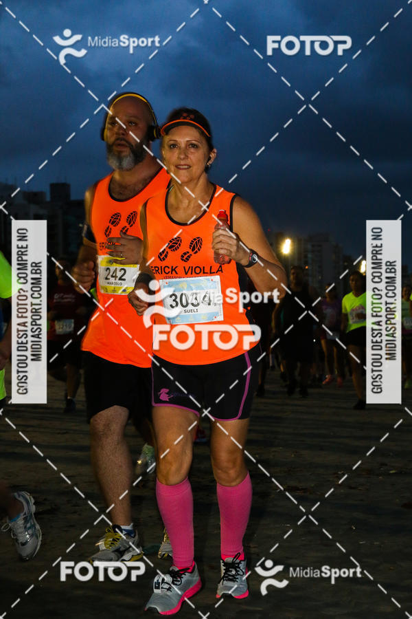 Buy your photos of the eventJovem Pan Night Run 2018 on Fotop