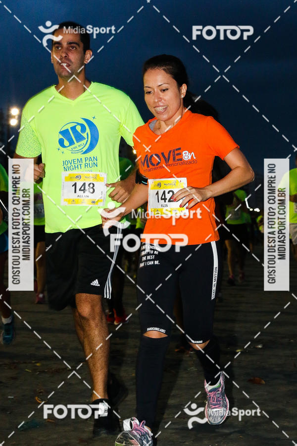 Buy your photos of the eventJovem Pan Night Run 2018 on Fotop