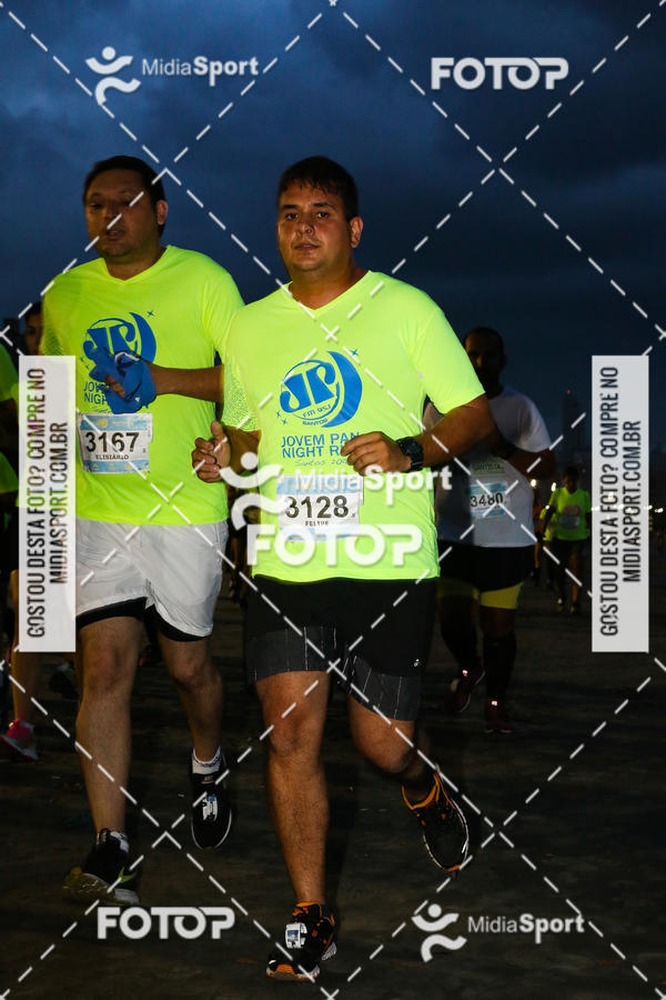 Buy your photos of the eventJovem Pan Night Run 2018 on Fotop
