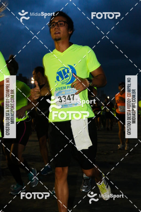 Buy your photos of the eventJovem Pan Night Run 2018 on Fotop