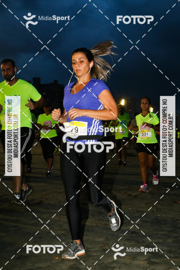 Buy your photos of the eventJovem Pan Night Run 2018 on Fotop