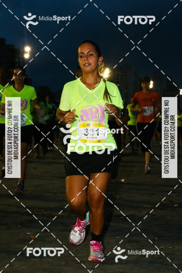 Buy your photos of the eventJovem Pan Night Run 2018 on Fotop