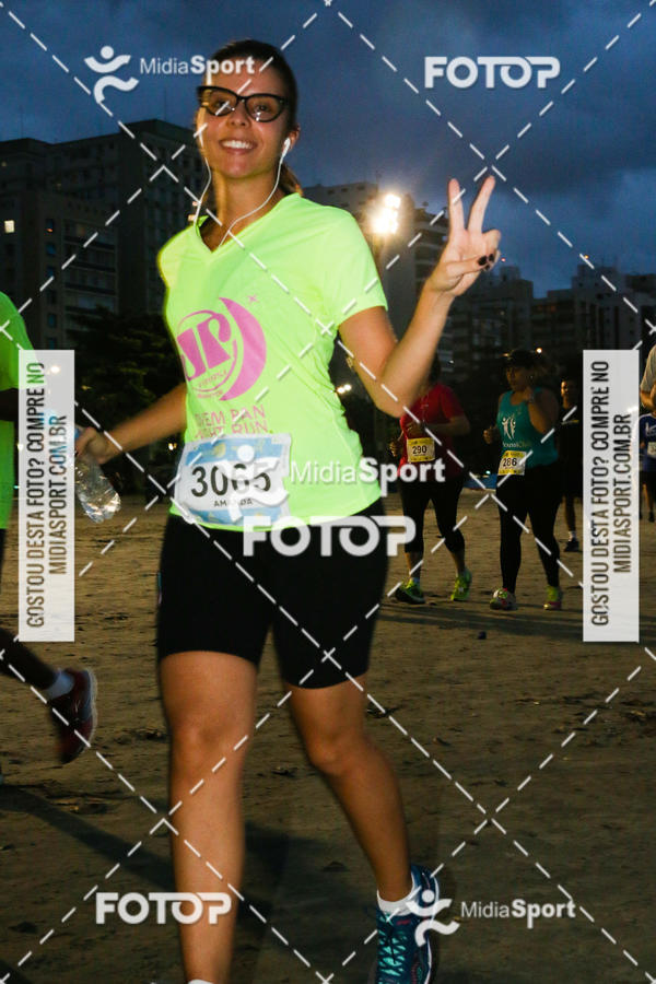 Buy your photos of the eventJovem Pan Night Run 2018 on Fotop