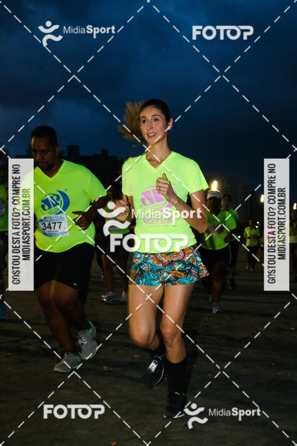 Buy your photos of the eventJovem Pan Night Run 2018 on Fotop