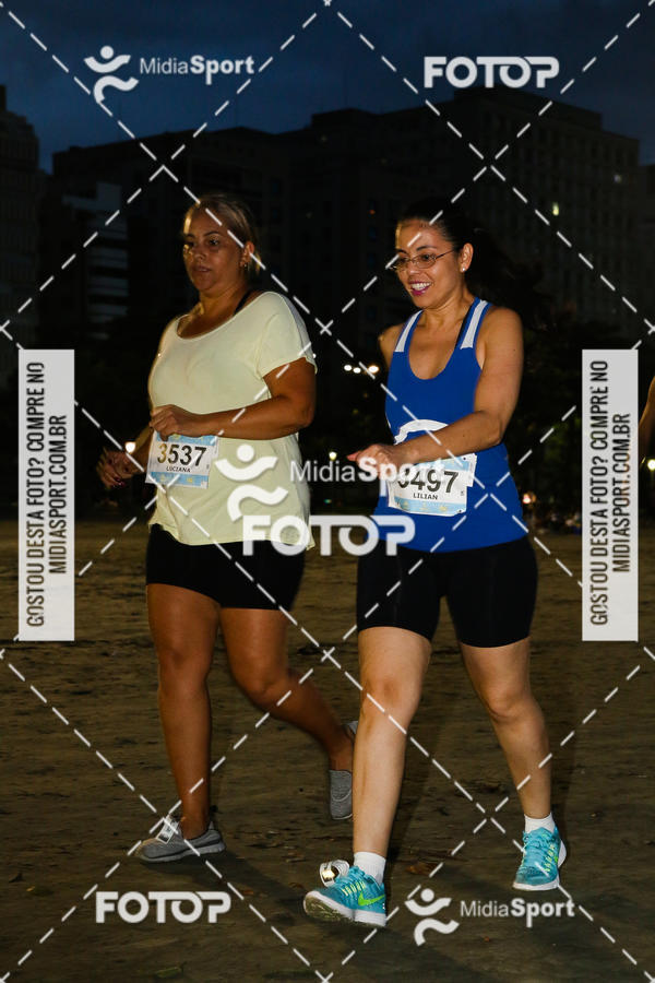 Buy your photos of the eventJovem Pan Night Run 2018 on Fotop
