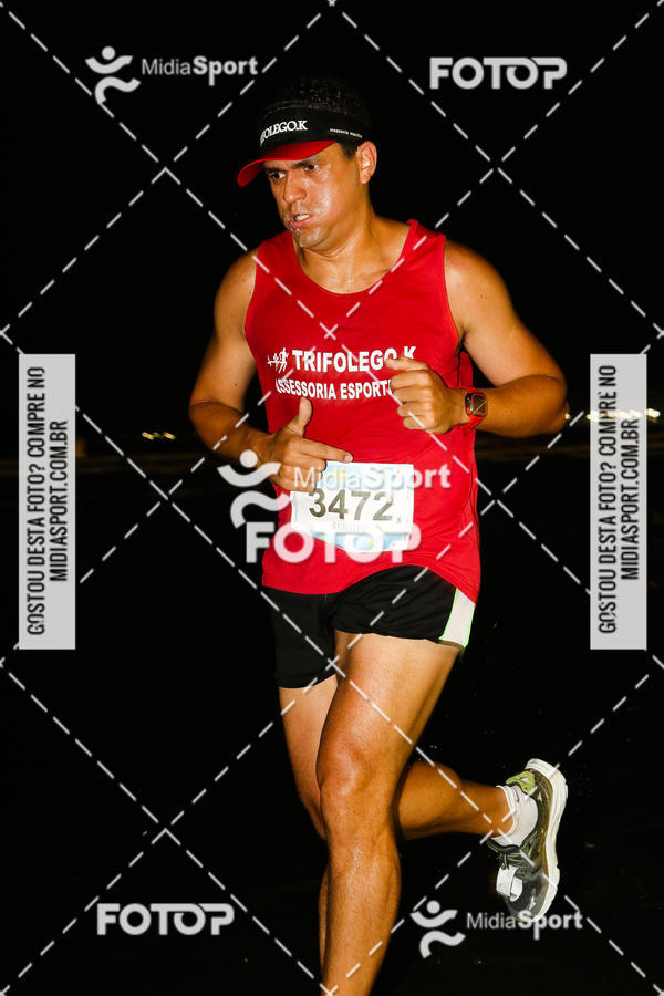 Buy your photos of the eventJovem Pan Night Run 2018 on Fotop