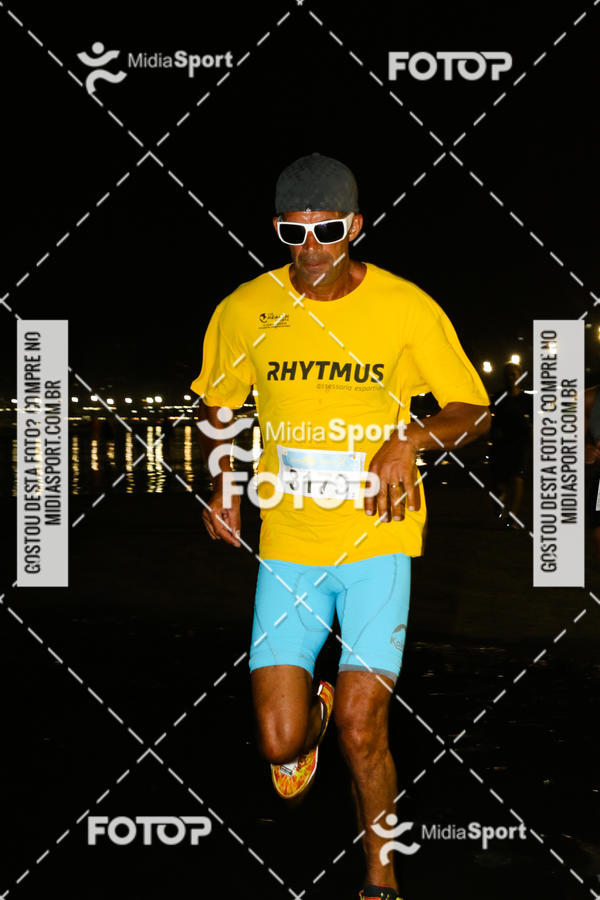 Buy your photos of the eventJovem Pan Night Run 2018 on Fotop