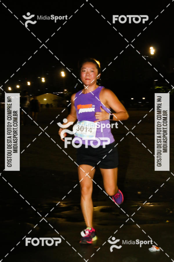 Buy your photos of the eventJovem Pan Night Run 2018 on Fotop