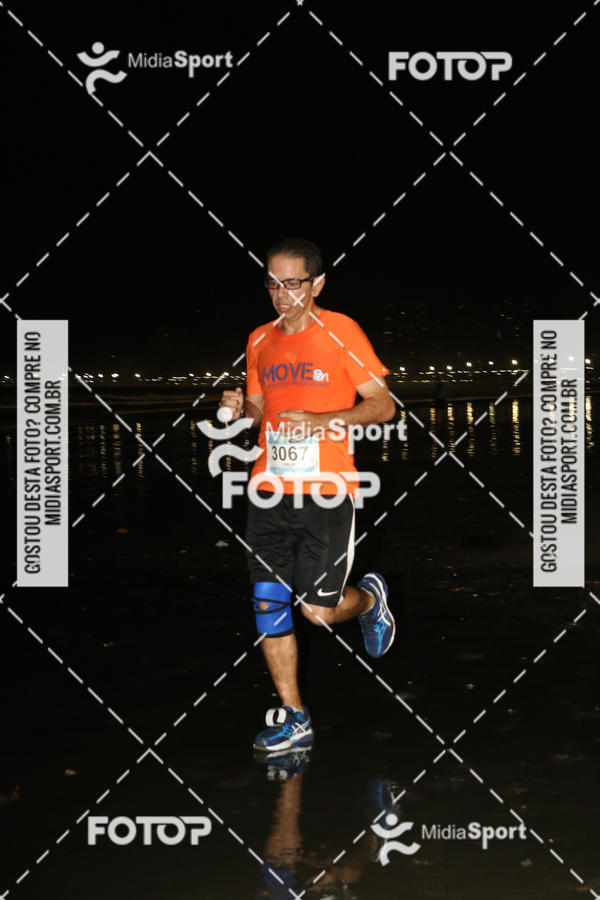 Buy your photos of the eventJovem Pan Night Run 2018 on Fotop