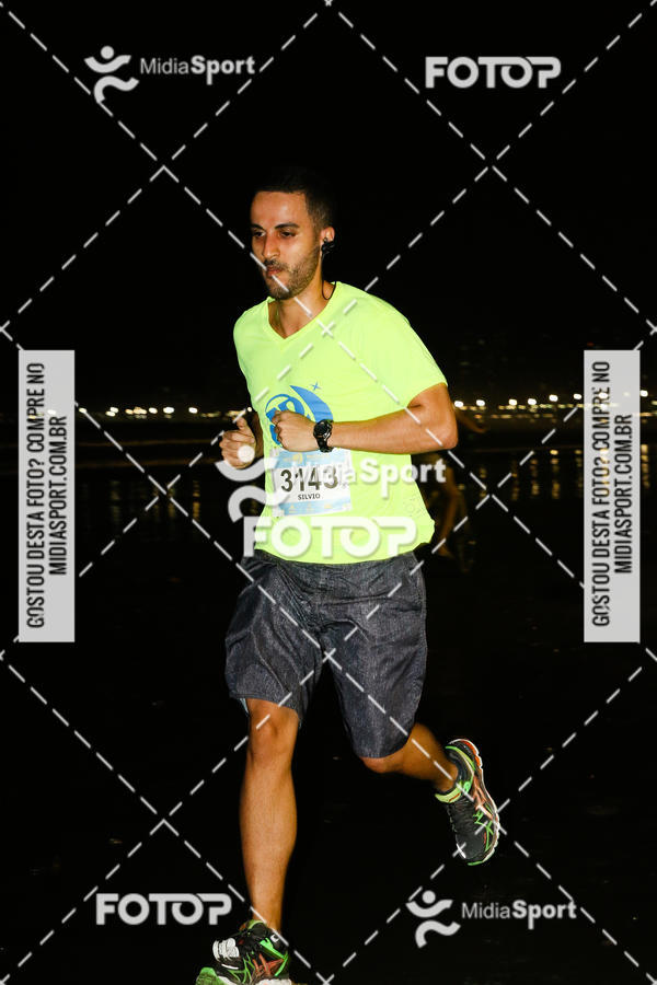 Buy your photos of the eventJovem Pan Night Run 2018 on Fotop