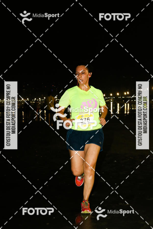Buy your photos of the eventJovem Pan Night Run 2018 on Fotop