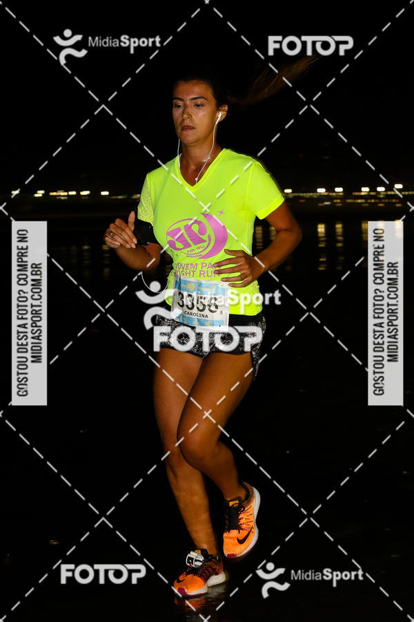 Buy your photos of the eventJovem Pan Night Run 2018 on Fotop