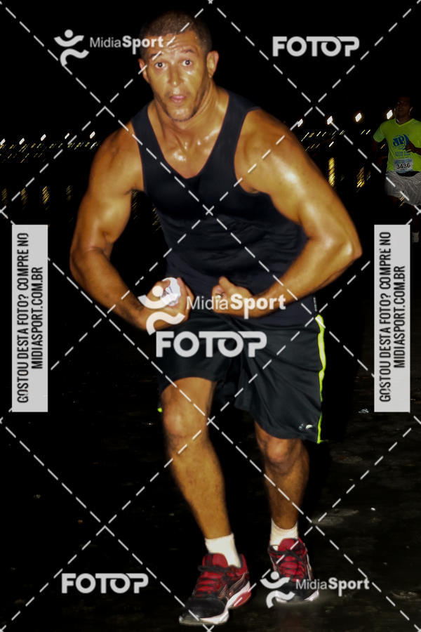 Buy your photos of the eventJovem Pan Night Run 2018 on Fotop