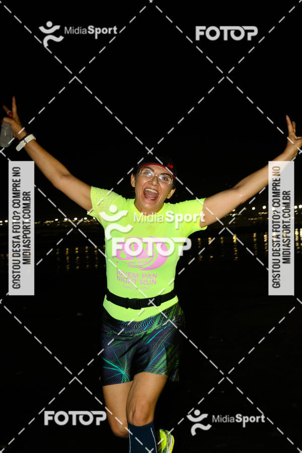Buy your photos of the eventJovem Pan Night Run 2018 on Fotop