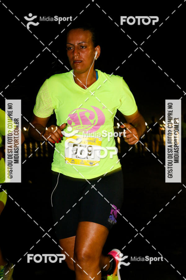 Buy your photos of the eventJovem Pan Night Run 2018 on Fotop