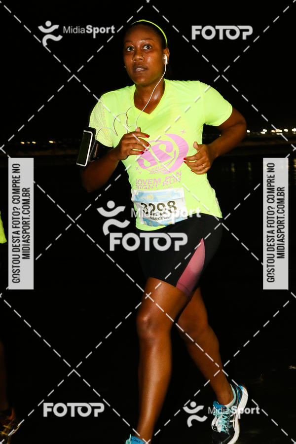 Buy your photos of the eventJovem Pan Night Run 2018 on Fotop