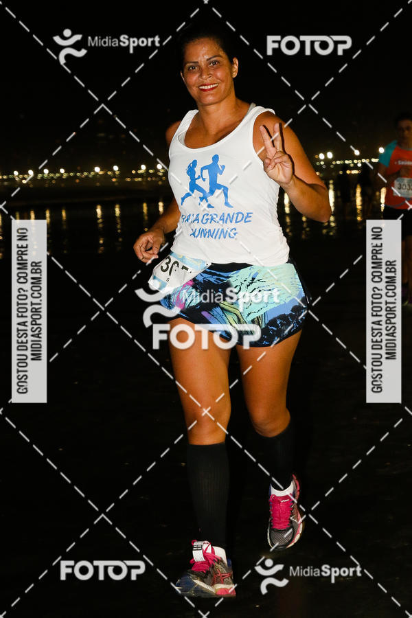 Buy your photos of the eventJovem Pan Night Run 2018 on Fotop