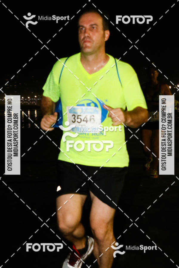 Buy your photos of the eventJovem Pan Night Run 2018 on Fotop