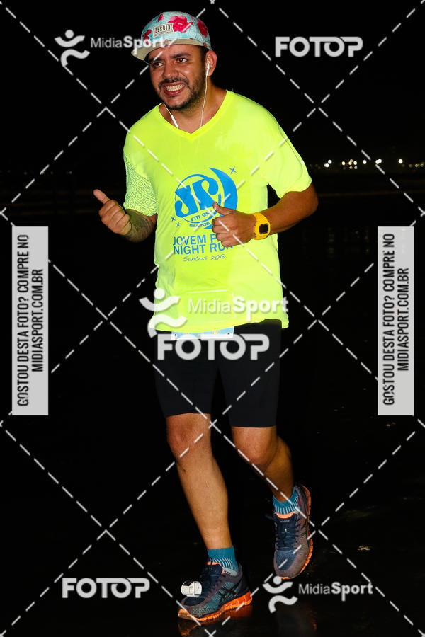 Buy your photos of the eventJovem Pan Night Run 2018 on Fotop