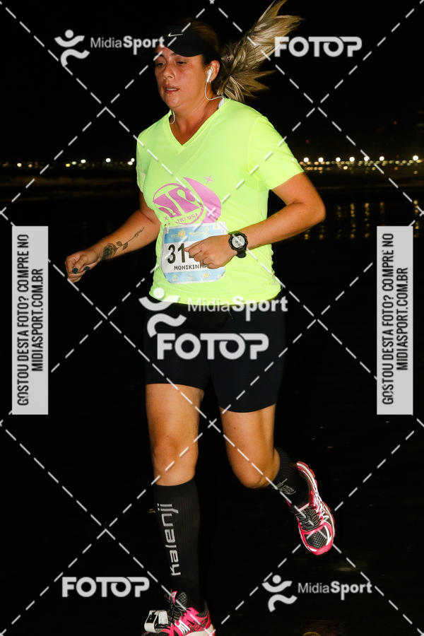 Buy your photos of the eventJovem Pan Night Run 2018 on Fotop