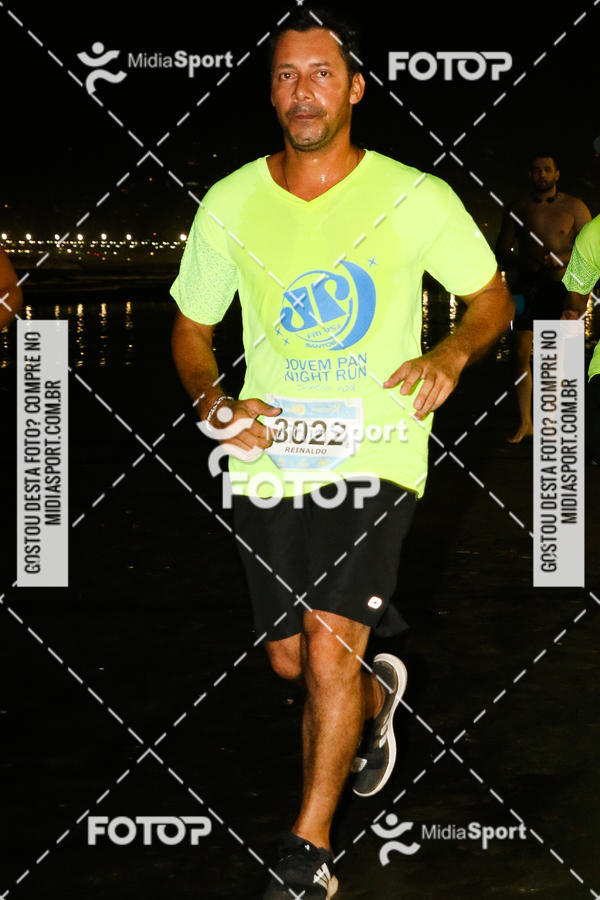 Buy your photos of the eventJovem Pan Night Run 2018 on Fotop