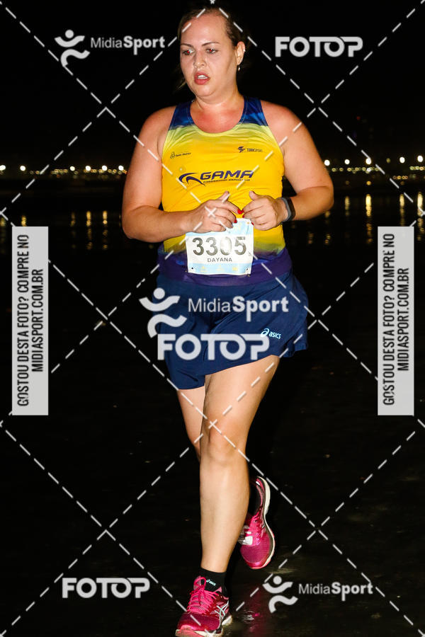 Buy your photos of the eventJovem Pan Night Run 2018 on Fotop