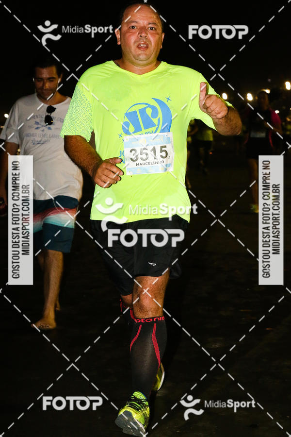 Buy your photos of the eventJovem Pan Night Run 2018 on Fotop