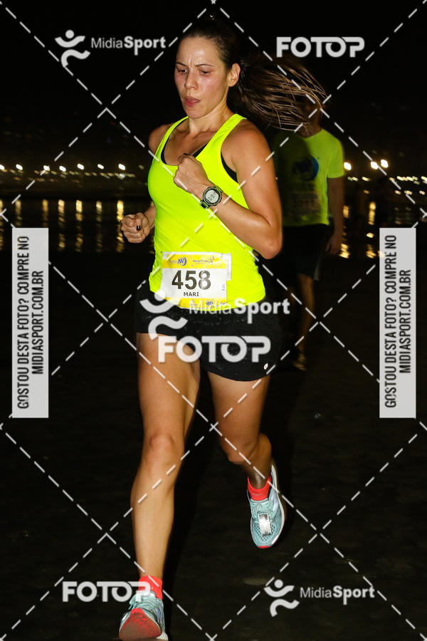 Buy your photos of the eventJovem Pan Night Run 2018 on Fotop