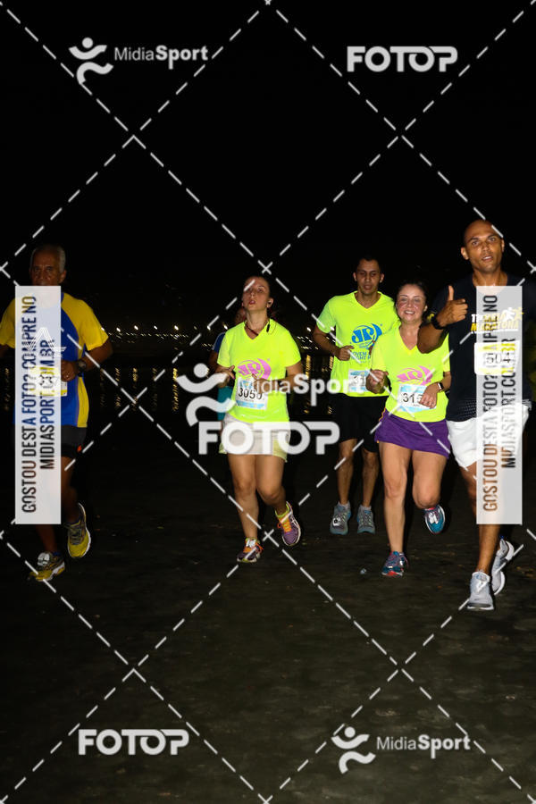 Buy your photos of the eventJovem Pan Night Run 2018 on Fotop