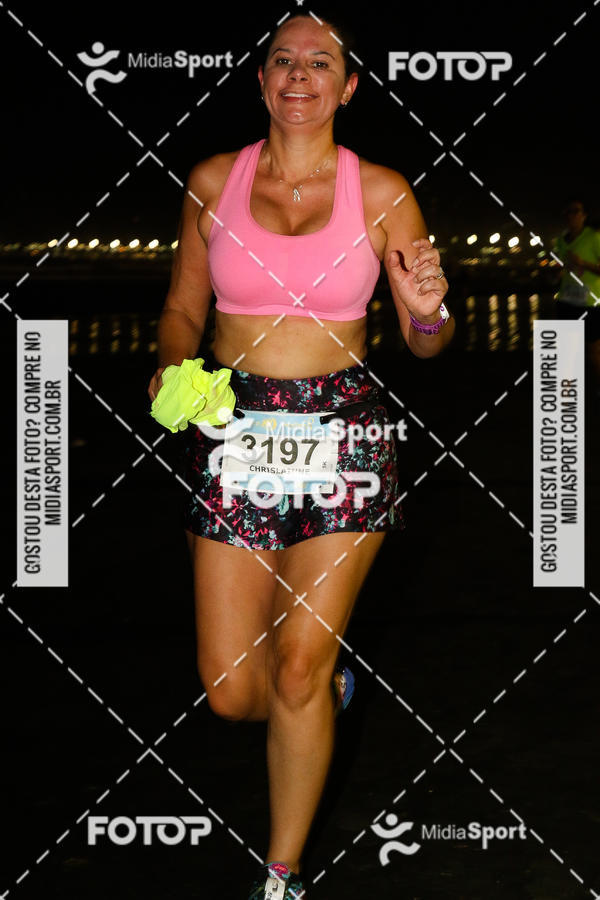 Buy your photos of the eventJovem Pan Night Run 2018 on Fotop