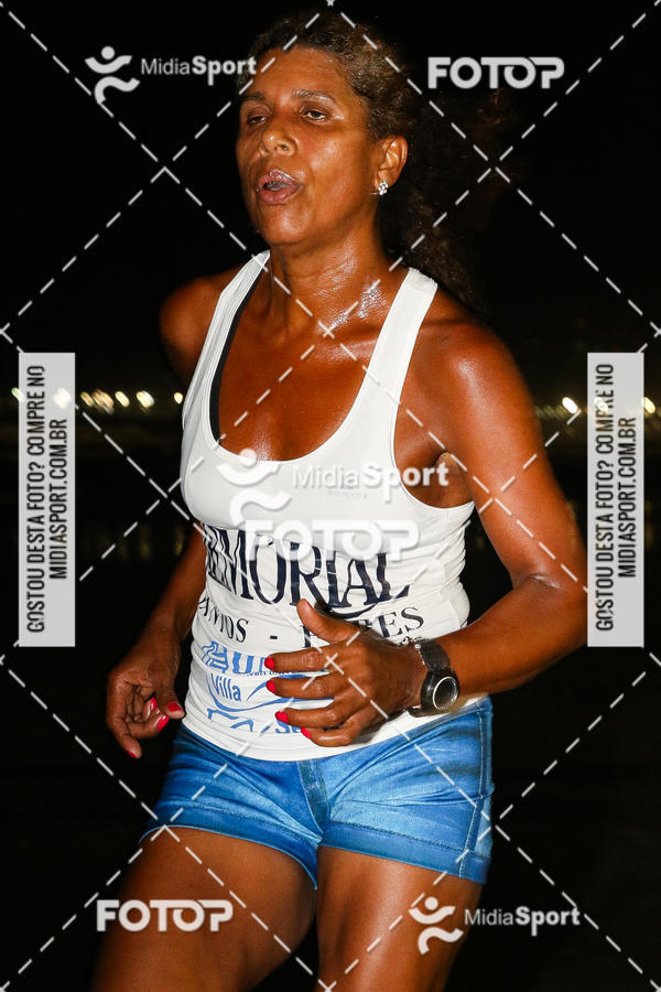 Buy your photos of the eventJovem Pan Night Run 2018 on Fotop