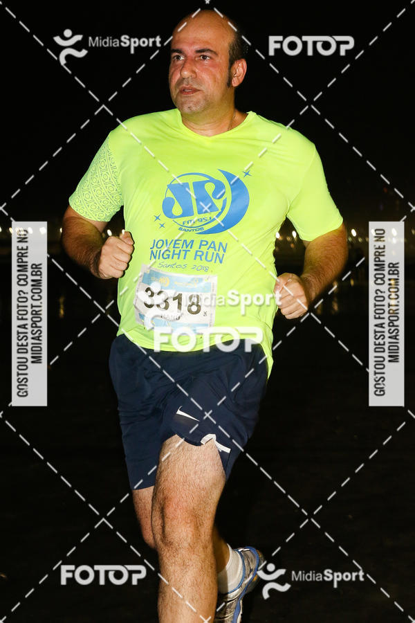 Buy your photos of the eventJovem Pan Night Run 2018 on Fotop