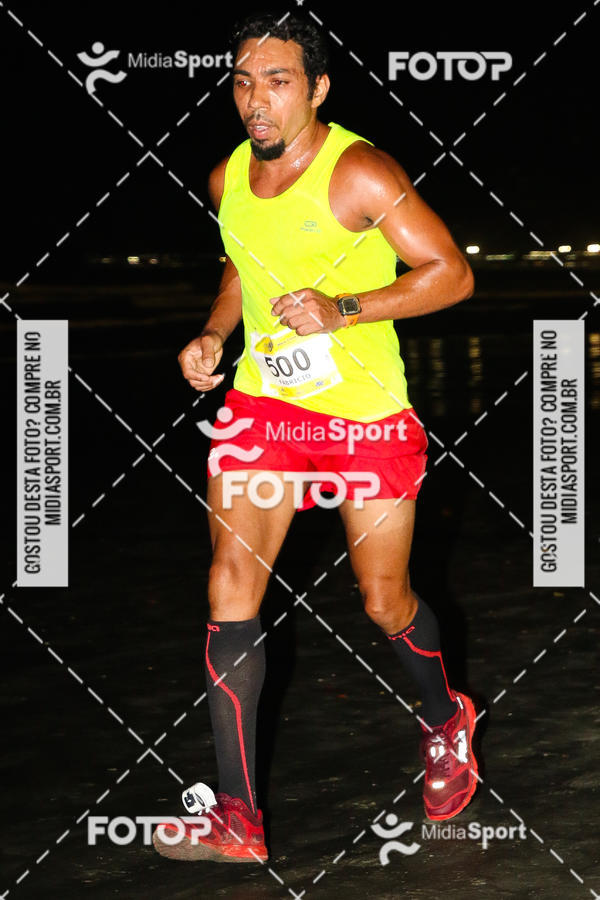 Buy your photos of the eventJovem Pan Night Run 2018 on Fotop