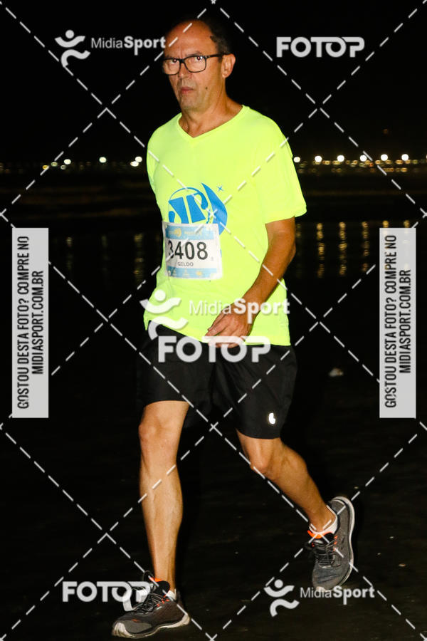 Buy your photos of the eventJovem Pan Night Run 2018 on Fotop