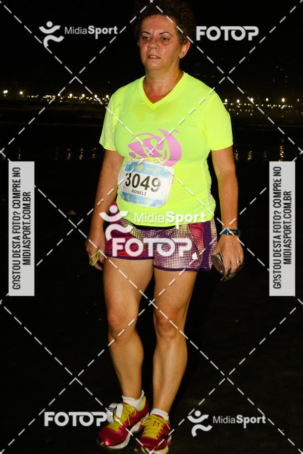 Buy your photos of the eventJovem Pan Night Run 2018 on Fotop