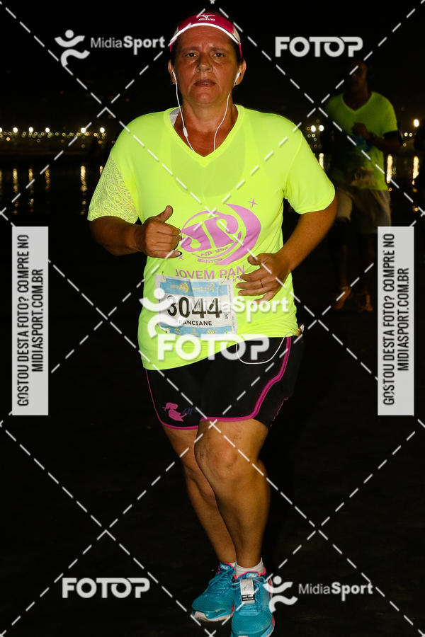 Buy your photos of the eventJovem Pan Night Run 2018 on Fotop