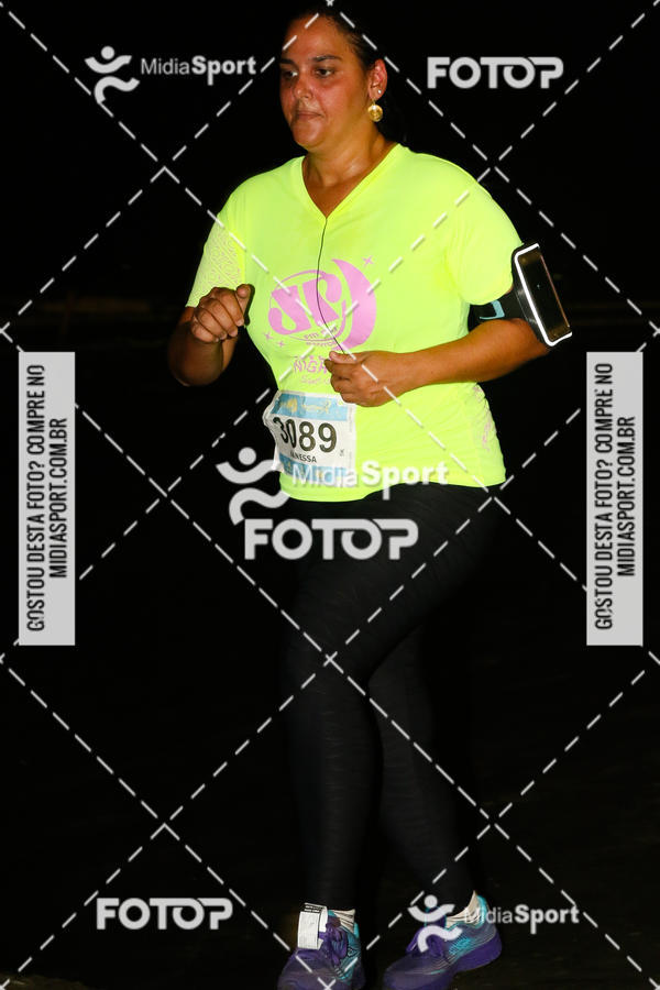 Buy your photos of the eventJovem Pan Night Run 2018 on Fotop