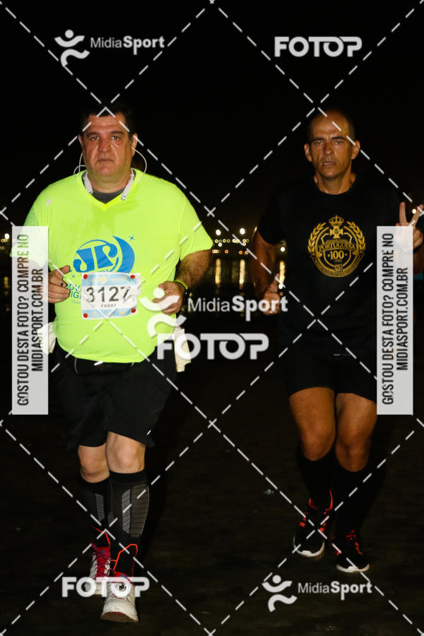 Buy your photos of the eventJovem Pan Night Run 2018 on Fotop