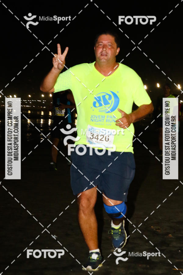 Buy your photos of the eventJovem Pan Night Run 2018 on Fotop