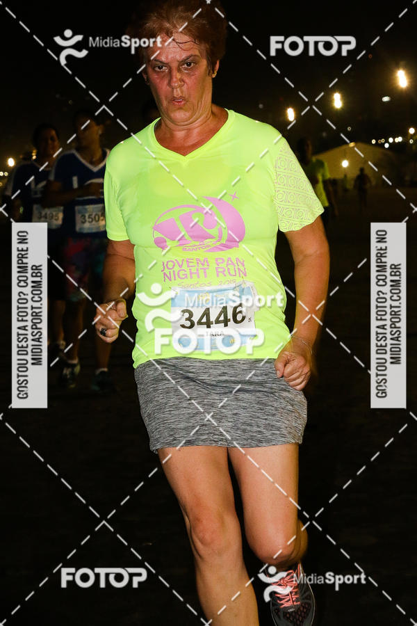 Buy your photos of the eventJovem Pan Night Run 2018 on Fotop