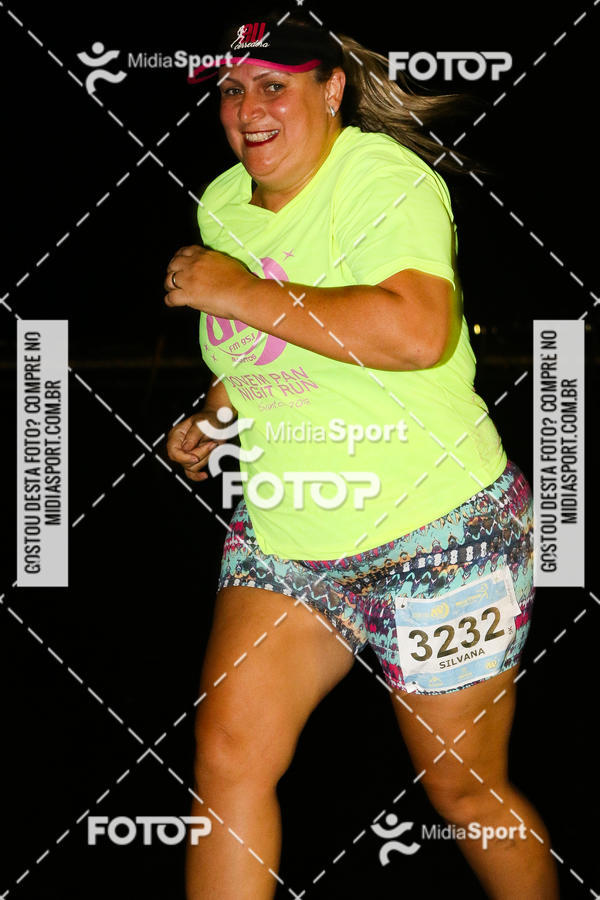 Buy your photos of the eventJovem Pan Night Run 2018 on Fotop