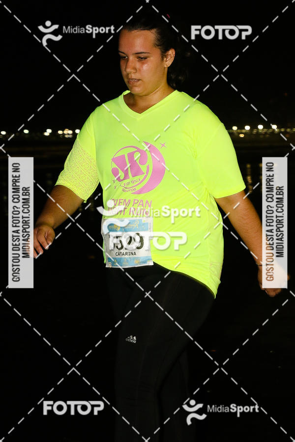 Buy your photos of the eventJovem Pan Night Run 2018 on Fotop