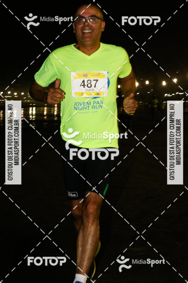 Buy your photos of the eventJovem Pan Night Run 2018 on Fotop