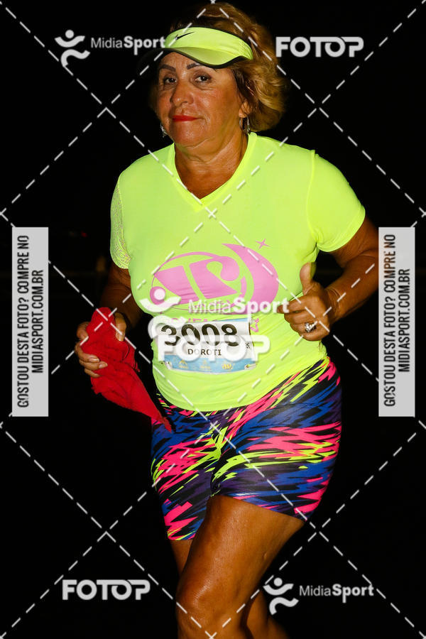 Buy your photos of the eventJovem Pan Night Run 2018 on Fotop