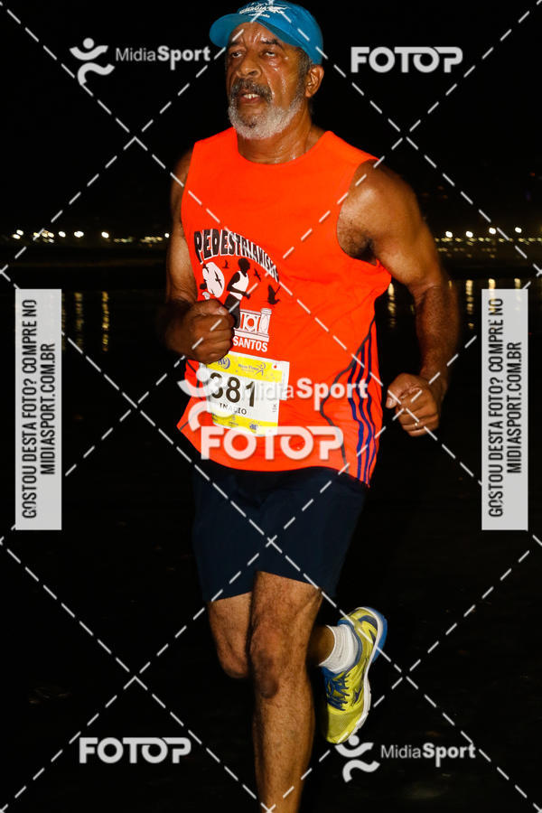 Buy your photos of the eventJovem Pan Night Run 2018 on Fotop