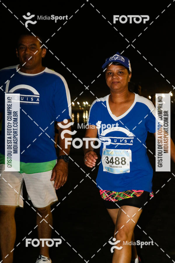 Buy your photos of the eventJovem Pan Night Run 2018 on Fotop