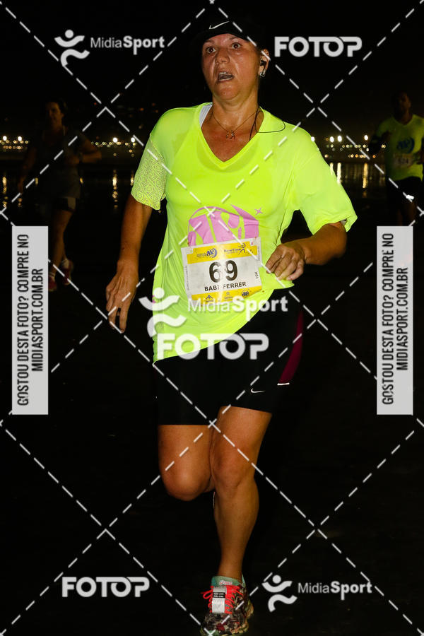 Buy your photos of the eventJovem Pan Night Run 2018 on Fotop